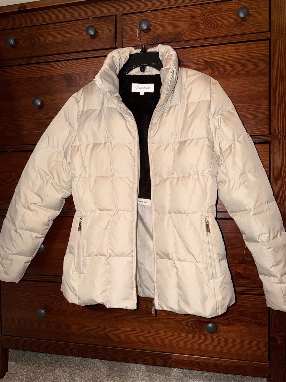 Calvin Klein Cream Quilted Duck Down Puffer Jacket Size Medium